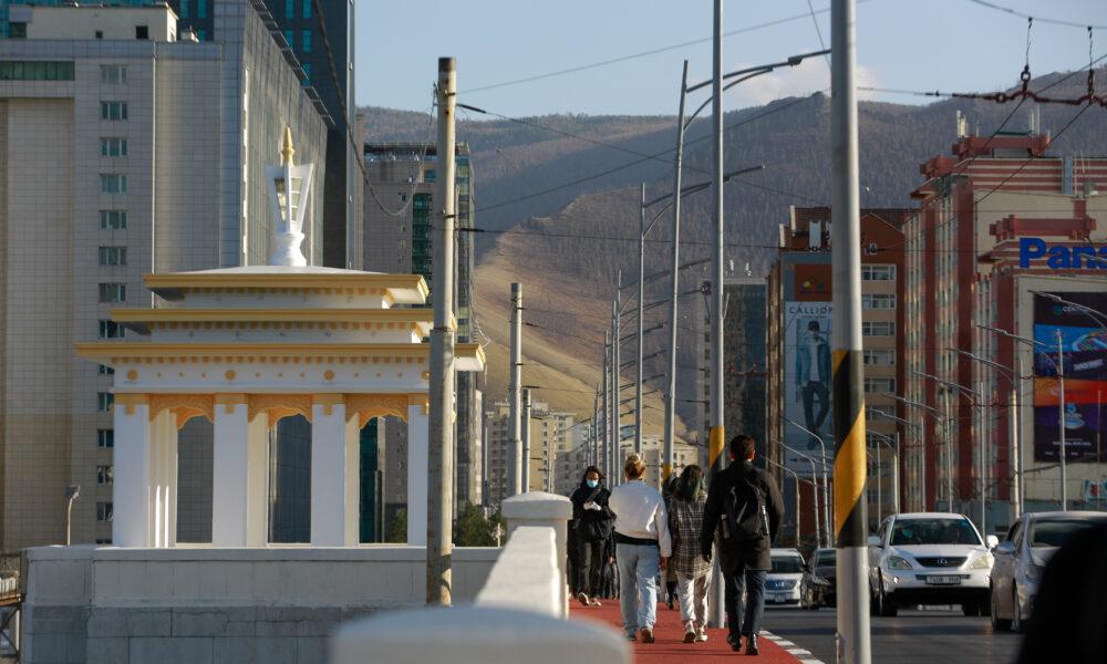 М.Балдандорж: Энхтайваны гүүрний доорх халаалтын шугамд дөрөвдүгээр сарын 12-нд гэмтэл гарч, шөнөдөө зассан